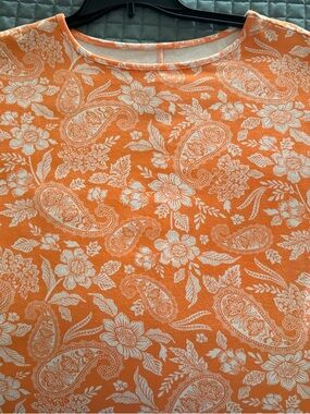 Denim & Co Women’s Orange Floral Paisley Boatneck Top